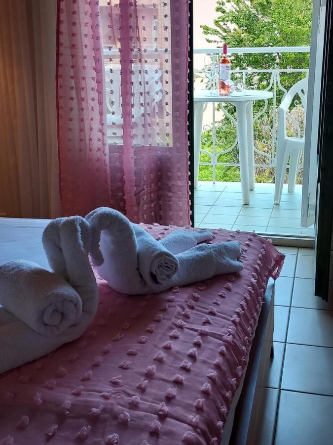 Sun Helios Garden Aparthotel Thassos Rum bild
